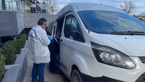 Asansör kabini ile duvar arasında sıkışan işçi öldü