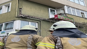 Avcılar'da balkonun çökmesi sonucu bir kişi yaralandı