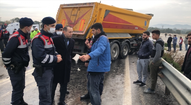 Aydın'da zincirleme trafik kazasında bir kişi öldü, 4 kişi yaralandı