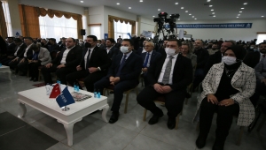 Babacan, Çanakkale'de partisinin ilçe kongresinde konuştu: