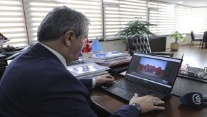 BBP Genel Başkanı Destici, AA'nın "Yılın Fotoğrafları" oylamasına katıldı