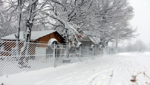 Bilecik'in yüksek kesimlerinde kar yağışı etkili oluyor