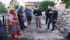 Bodrum'da sağanağın ardından temizlik çalışması yapılıyor