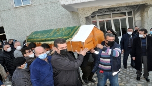 Bursa'da evinde rahatsızlanan aile hekimi hayatını kaybetti