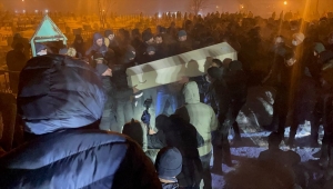 Bursa'daki trafik kazasında hayatını kaybeden 2 kişi Ağrı'da toprağa verildi