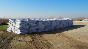 Denizli'de 27 ton sahte gübre ele geçirildi