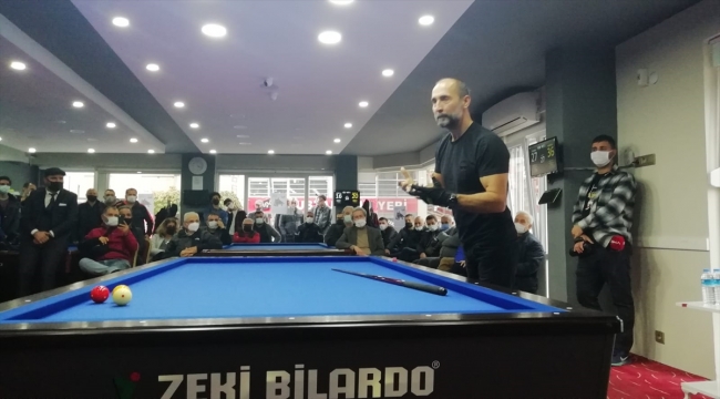 Dünya şampiyonu milli bilardocu Semih Saygıner, Antalya'da açılışa katıldı