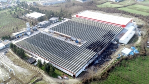 Düzce'de yangın sonrası mobilya fabrikasında oluşan hasar görüntülendi