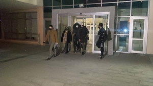 Edirne'de sınırda yakalanan Yunanistan uyruklu 2 kişi, adli kontrol şartıyla serbest bırakıldı