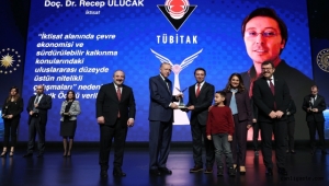 ERÜ Öğretim Üyelerine TÜBA ve TÜBİTAK Bilim Ödülleri