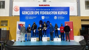 Eskrimde "Gençler Epe Federasyon Kupası" sona erdi