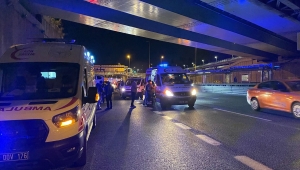 Eyüpsultan'da iki otomobilin çarpıştığı kazada 3 kişi yaralandı