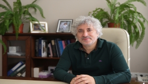 Gaziantep'te iki "pitbull"un ağır yaraladığı minik Asiye'nin tedavisi sürüyor