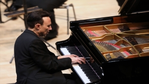 Grammy ödüllü piyanist Michel Camilo başkentlilerle buluştu