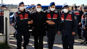 GÜNCELLEME 2 - Kıyıköy Belediye Başkanı Sevinç, usulsüzlük ve rüşvet iddiasıyla tutuklandı