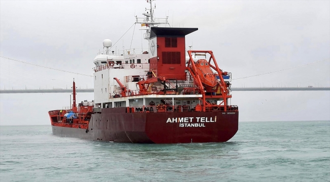 GÜNCELLEME - İstanbul Boğazı'nda gemi trafiği, tankerin arızasının giderilmesiyle açıldı
