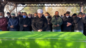 GÜNCELLEME - Türkiye'nin en kısa boylu kadını Elif Kocaman hayatını kaybetti