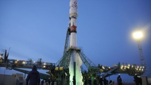 Hızlı internet için One Web'e ait 36 uydu daha uzaya gönderildi