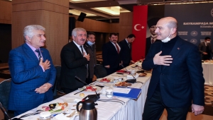 İçişleri Bakanı Süleyman Soylu, Bayrampaşa'da muhtarlarla buluştu