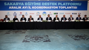 İlim Yayma Vakfı Mütevelli Heyeti Başkanı Bilal Erdoğan, Sakarya'da gençlerle buluştu