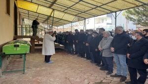 Kırıkkale'de babasının tabancasından çıkan kurşunla yaşamını yitiren kız toprağa verildi