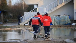 Kırklareli'nde taşkından etkilenenlere sağlık hizmeti veriliyor