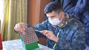 Manisa'da özel eğitim öğrencileri hayata el sanatlarıyla bağlanıyor