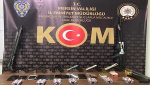 Mersin'de silah kaçakçılığı operasyonunda 10 zanlı yakalandı