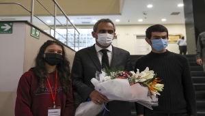 Milli Eğitim Bakanı Özer, "Birlikten Sevgi Doğar" temalı resim sergisinin açılışına katıldı: