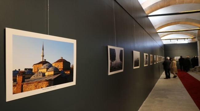 Osmanlı mirası kültür merkezinde Balkanlar'da çekilen fotoğraflar sergileniyor