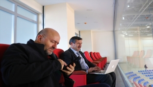 Rektörler Korkmaz ve Diler, AA'nın "Yılın Fotoğrafları" oylamasına katıldı