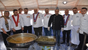 Şırnaklılara "Hamsi Günü" etkinliğinde 1,5 ton balık ikram edildi