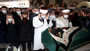 TCMB Başkanı Kavcıoğlu'nun kız kardeşi son yolculuğuna uğurlandı