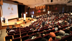 TDK Başkanı Gülsevin, "Yunus Emre ve Dünya Dili Türkçe" panelinde konuştu: