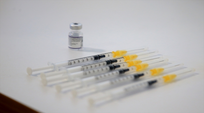 Trakya'da aşı merkezlerinde "hatırlatma dozu" yoğunluğu sürüyor