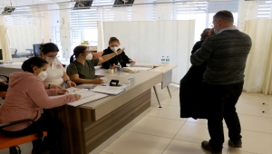 Trakya'da hatırlatma dozu takviminin güncellenmesiyle aşı merkezleri hareketlendi