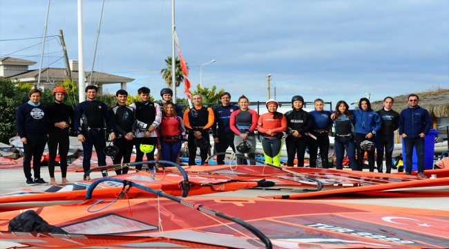 Yelkende IQ FOIL Milli Takım aday kampı, Çeşme'de yapıldı