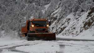 Zigana Dağı'nda kar etkili oluyor