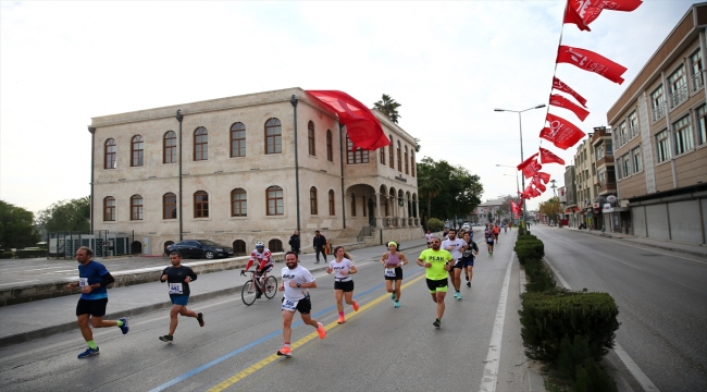 5 Ocak Adana Kurtuluş Yarı Maratonu tamamlandı