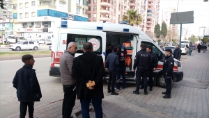 Adana'da silahlı saldırıda iki kişi yaralandı