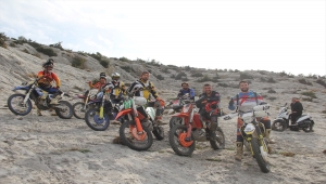 Adana'nın düşman işgalinden kurtuluşunun 100. yılında 100 motosikletle gösteri 