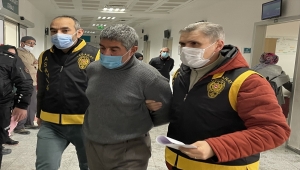 Aksaray'da adliye çıkışı kardeşini silahla öldüren kişi adliyeye sevk edildi