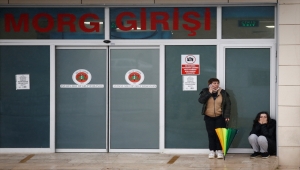 Antalya'da kafede çıkan tartışmada silahla vurulan genç kız hayatını kaybetti