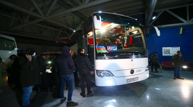Azerbaycan'da işgalden kurtarılan Karabağ'a düzenli otobüs seferleri başladı