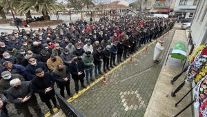 Çanakkale'deki kazada ölen sürücünün cenazesi defnedildi