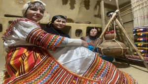 Cezayir'in "Azra" köyü, Amazig yeni yılında kültürel mirasını yaşatmayı sürdürüyor