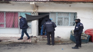 Denizli'de 40 günlük bebek beşiğinde ölü bulundu
