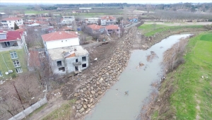 DSİ Kırklareli'nde taşkın bölgesindeki "kuşaklama seddesi" çalışmasını tamamladı