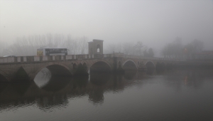 Edirne'de sis etkisini sürdürüyor
