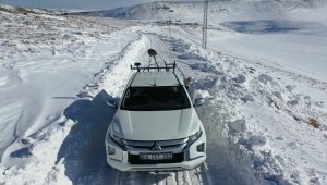 Iğdır'daki arıza ekipleri, kışın kırsalda kesintisiz enerji için yoğun mesaide